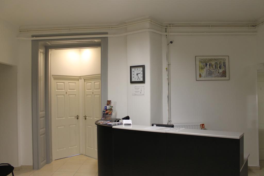Capital Guesthouse บูดาเปสต์ ภายนอก รูปภาพ